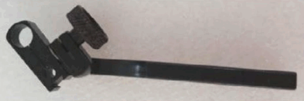 Attacco per comparatore da montare su truscomparatori
